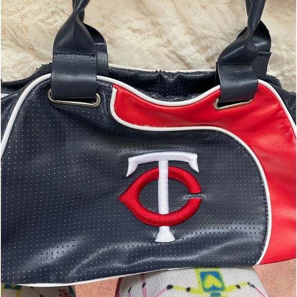 Super cute baseball purse - Picture 1 of 6